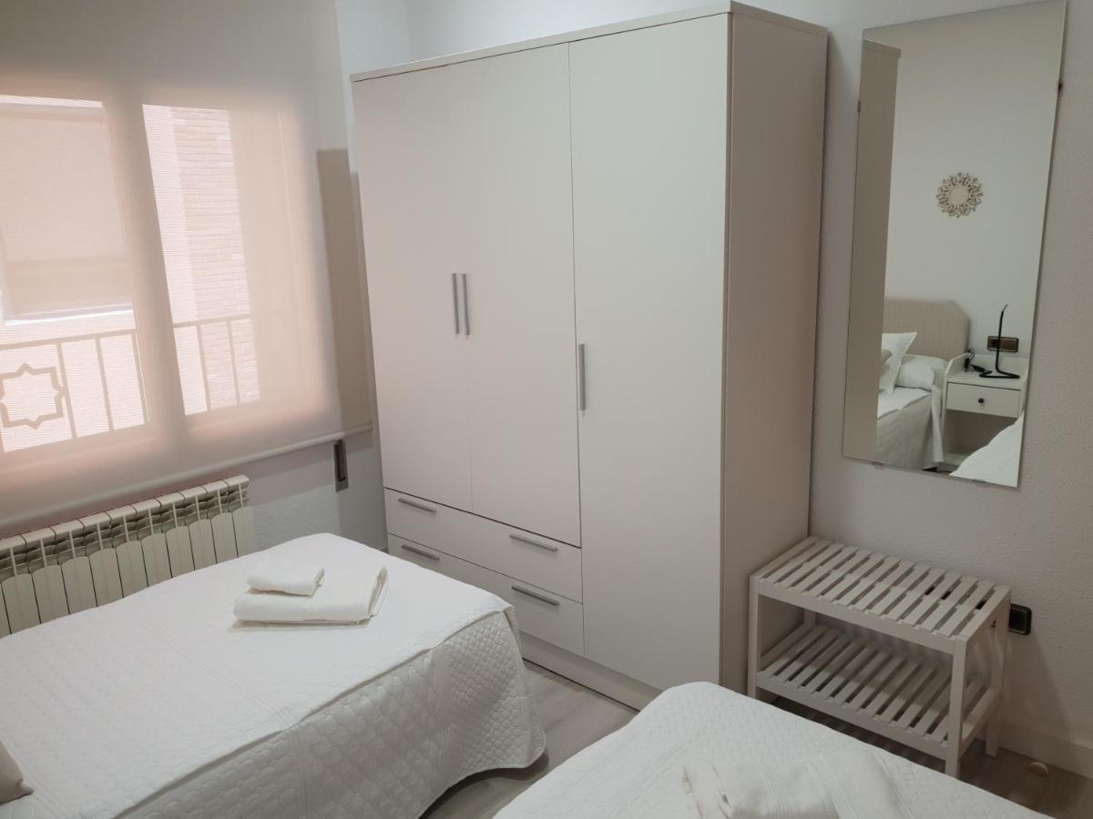 Portal De Valencia Appartamento Teruel Esterno foto